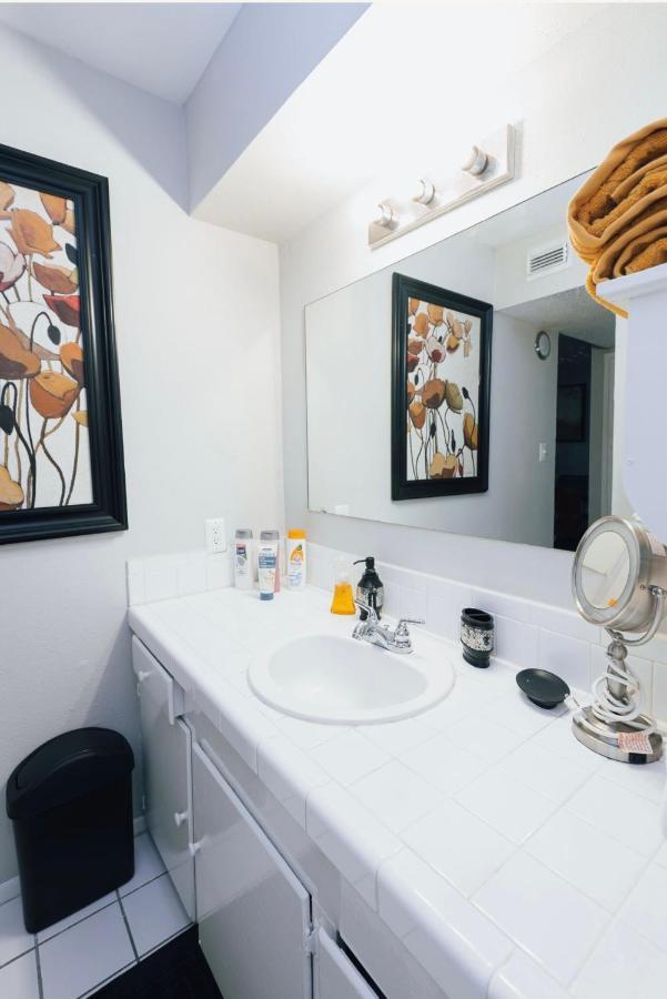 Enticing 1Br Apartment In The Heart Of The Heights Houston Bagian luar foto
